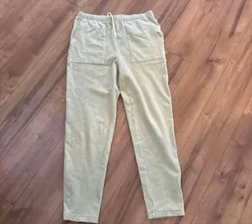 투모로우랜드 갸라루비 팬츠