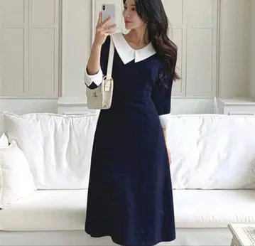 네이비 화이트 카라 긴팔 원피스