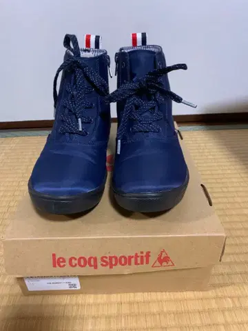 미사용급 [ 르꼬끄 스포르티브 ] 네이비 하이컷 레인 신발