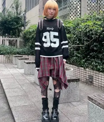 체크 셔츠 랩 스커트 보르도