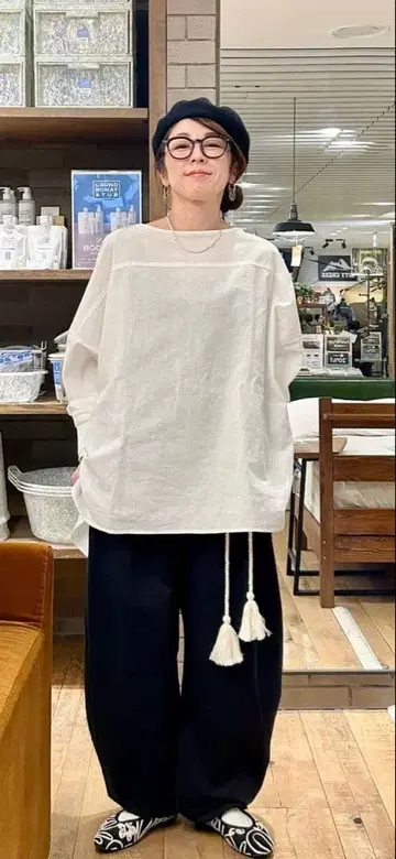 니코앤드 make staff 25 포와토 마린 턱 팬츠 블랙