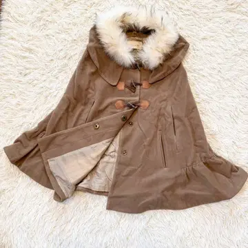 발코니앤드베드 판초 코트 브라운 퍼 울