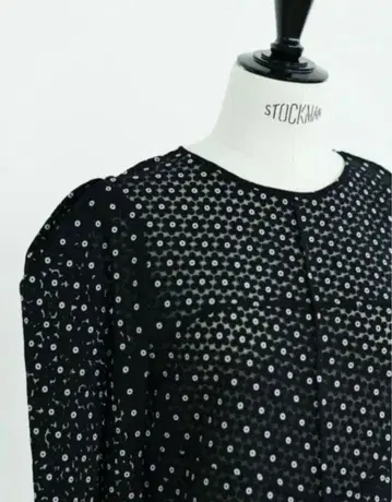 ohga 마가렛 블라우스 블랙