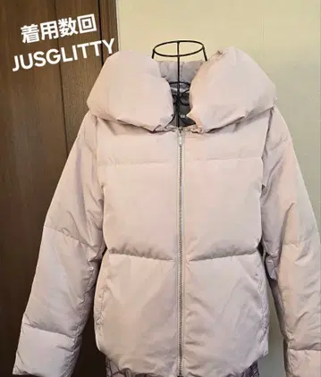 새상품급 JUSGLITTY 다운 자켓