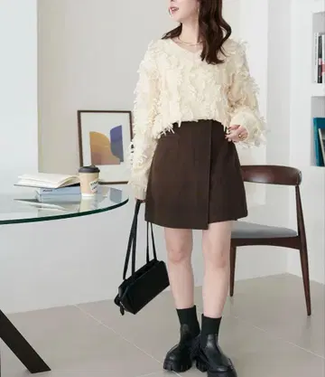 미사용 새상품 DISCOAT 울라이크 치마바지 브라운 M