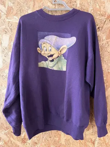 90s 디즈니 빈티지 오토보케 보라색 맨투맨 디즈니 월드