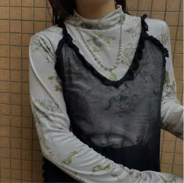 AMERI 아메리 꽃무늬 긴팔 상의 레이어드 스타일