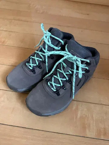 Merrell 머렐 하이킹 부츠 25