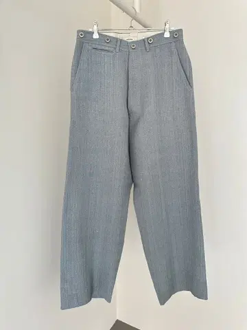 INTERIMVISCOSESILKCANVASMILBAGGY TROUSER
