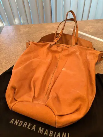 ANDREA MABIANI 브라운 가죽 숄더백