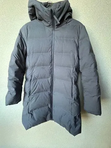 유니클로 심리스 다운 숏코트