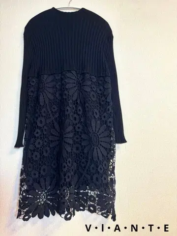 V l A N T E 비안테 컷 레이스 절개 리브 니트 원피스 블랙