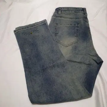 로고 자수 라이트 블루 데님 팬츠