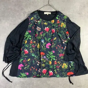 자유구 꽃무늬 절개 셔링 슬리브 풀오버 40 온워드