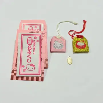 헬로키티 오마모리 마스코트