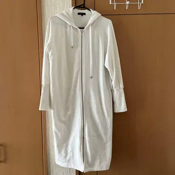 COMME CA ISM 후드 부착 롱 후드티 F 화이트