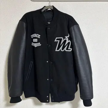 FIERCE and UNIQUE 바시티 자켓