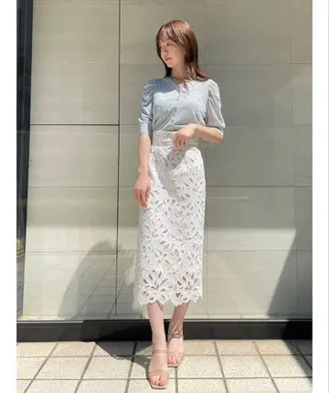 스나이델 레이스 타이트 스커트