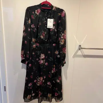 MORABITO 꽃무늬 쉬폰 원피스