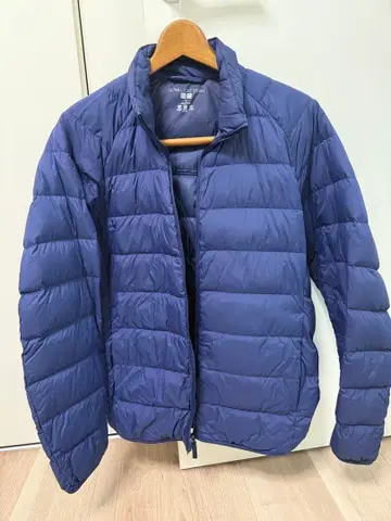 ULTRA LIGHT DOWN 네이비 M 다운 자켓
