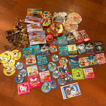 유니버설 스튜디오 재팬 굿즈 묶음 판매 스티커, 핀즈 등