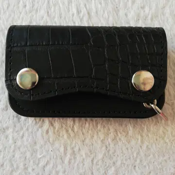 엠보 크로커다일 미니 트래커 지갑 블랙 스티치 블랙 레더