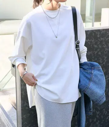 RIVE DROITE (리브 드와) 컷 조젯 풀오버