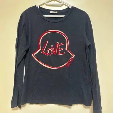 MONCLER LOVE 프린트 긴팔 T셔츠 블랙