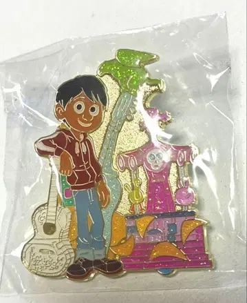 디즈니 하모니 인 컬러 미겔 핀 배지