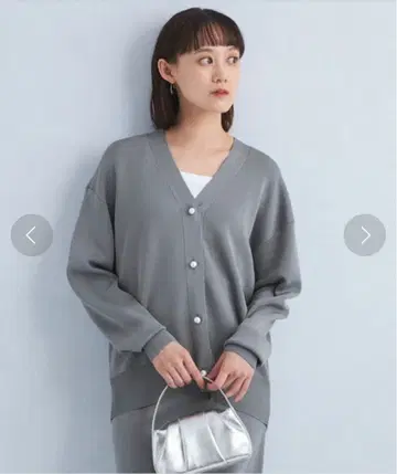 [ 그린 라벨 릴랙싱 ] 액세서리 없이도 멋진 가디건