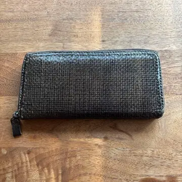 요건 레일 장지갑