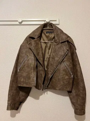 브라운 가죽 라이더 자켓