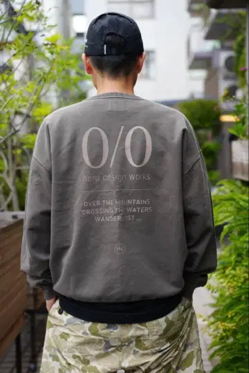 넬 디자인 웍스 빈티지 맨투맨 NOMAD UNION 콜라보 모델 M