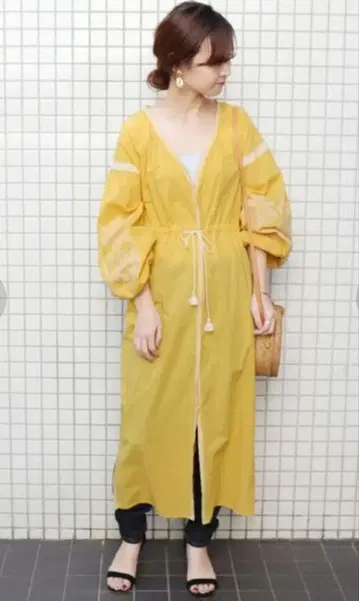 SLOBE IENA 크로스 스티치 자수 원피스