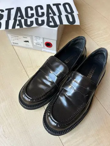 STACCATO 블랙 로퍼 24