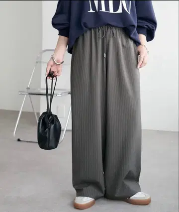 DISCOAT 드레이프감 이지 팬츠