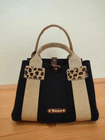 TREASURE TOPKAPI 이탈리아 펠트 미니 토트백 네이비