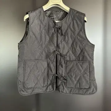 FR I FUL 블랙 리본 귀여운 퀼팅 다운 베스트