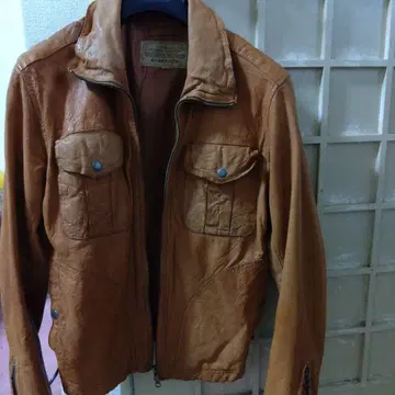 AVIREX 플라이트 자켓 가죽 카멜