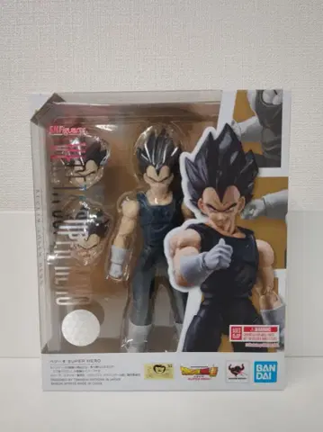 S.H. 피규아트 드래곤볼 초 베지터 SUPER HERO