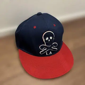 마크앤로나 네이비/레드