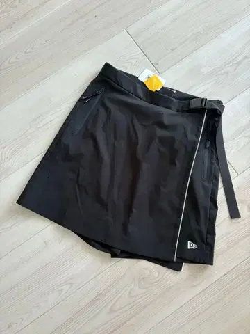 New Era 여성용 골프 스커트 블랙 사이즈 L