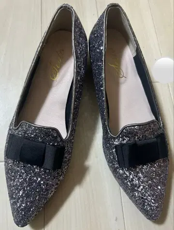 SESTO 글리터 실버 스틸레토 플랫슈즈 24.5cm