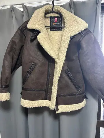 ALPHA INDUSTRIES 쉘파 옷깃 자켓 S 사이즈