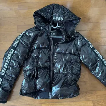 초인기 재판매 없음 아담스 저글러 다운