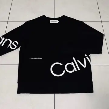 Calvin Klein Jeans 블랙 트레이닝복