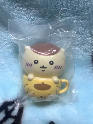 치이카와 x 산리오 캐릭터즈 시크릿 마스코트 밤만쥬