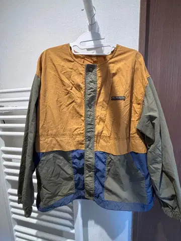 큐브 슈가 아우터 나일론 블루종