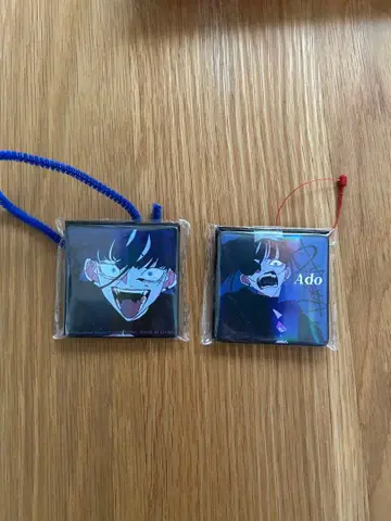 Ado 캔뱃지 라운드 원 한정판 2개 세트