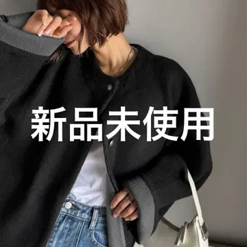 클래식 엘프 W 페이스 배색 니트 가디건